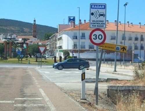 La Policía Local de Llerena recuerda la limitación de velocidad a 30 km/h en vías urbanas e informa de control por radar en la población