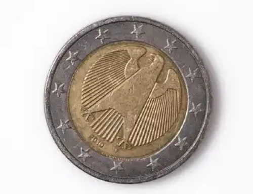 Cómo detectar las monedas falsas de dos euros que ha introducido la mafia china en el mercado español y europeo
