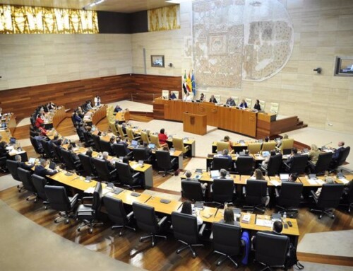 PP y Vox tumban en la Asamblea la propuesta de ley de Unidas por Extremadura para crear el Personero del Común