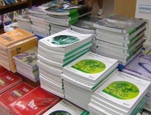 La Junta aprueba 1,9 millones en ayudas para financiar libros de texto y material escolar en centros concertados