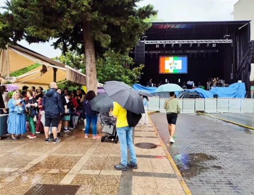 La lluvia desluce el Orgullo en Mérida que mantiene su reivindicación de «más educación y memoria» frente al «odio»