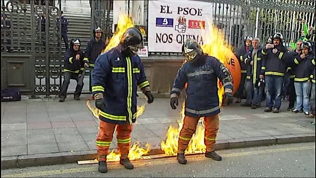 Ante las protestas del CPEI Gallardo señala que «nunca» se cerrarán a las reivindicaciones de ningún colectivo