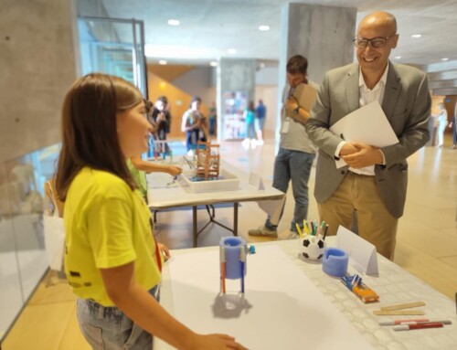 Alumnos de toda Extremadura muestran 35 experimentos en la X Feria de Ciencias de la Escuela Municipal de Jóvenes Científicos