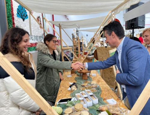 Casas de Don Pedro ha acogido el tercer ecomercado del proyecto CICLOS