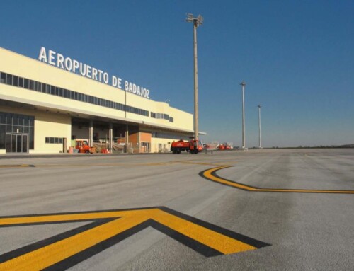 El aeropuerto de Badajoz gana un vuelo semanal más a Barcelona con el nuevo convenio