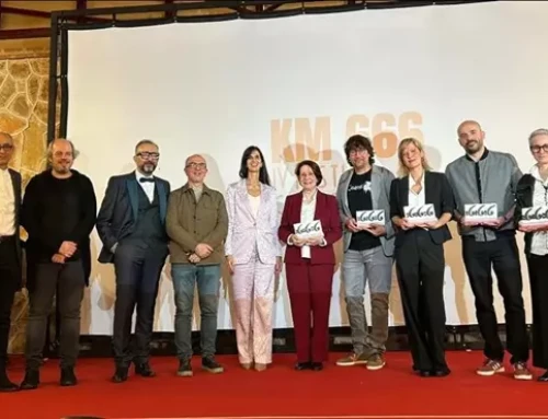 La compañía’, de José María Flores, gana el premio al mejor cortometraje del Festival KM 666 de Villafranca de los Barros