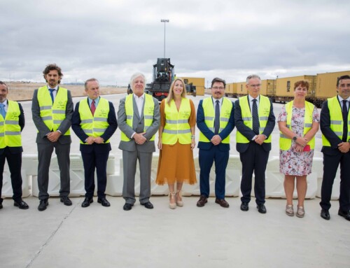 María Guardiola inaugura la Terminal Ferroviaria de la Plataforma Logística de Badajoz: «va a situar a Extremadura como un núcleo clave en el intercambio de mercancías»