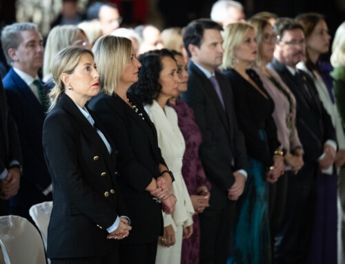 María Guardiola pide unidad contra la violencia machista: «Mientras haya una sola mujer que no viva libre de miedo, no habremos hecho lo suficiente»