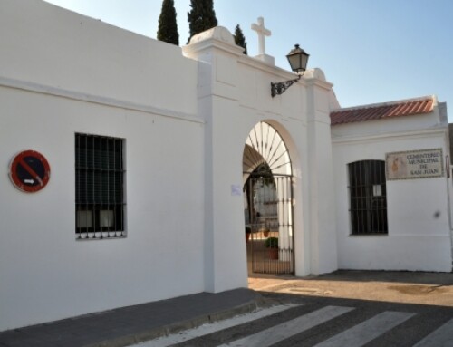 Un identificado por los daños a un columbario tras el entierro del hombre asesinado en Badajoz