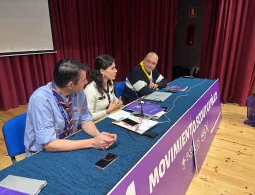 La directora del IJEX inaugura la asamblea nacional de representantes del Movimiento Scouts Católico en Cáceres