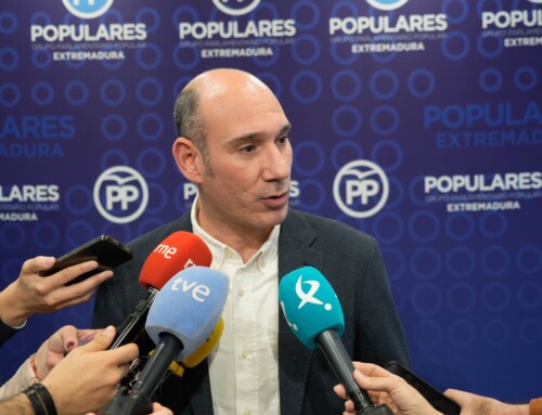 El PP alaba que María Guardiola vuelva a bajar los impuestos, ahora en vivienda y a los pacientes de ELA