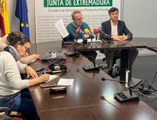 Extremadura denuncia el «recorte» del Gobierno central en materia de transportes por carretera y exige que lo rectifique porque «no garantiza la gratuidad del billete desde julio»