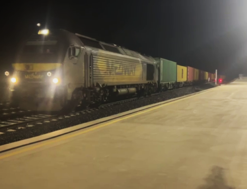 La terminal ferroviaria de la Plataforma Logística de Badajoz ha recibido su primer tren que saldrá cargado la próxima semana