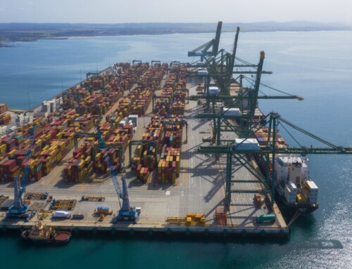 Los trenes de mercancías con destino al puerto de Sines saldrán la próxima semana de la Plataforma Logística de Badajoz