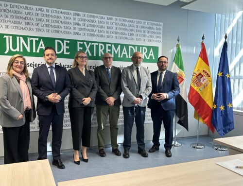 La Junta de Extremadura firma un convenio para impulsar la Formación Profesional en Extremadura