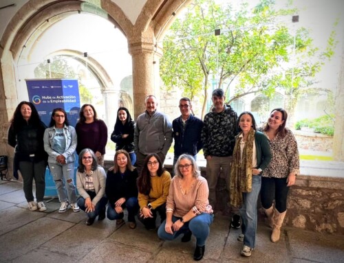 Últimas plazas libres en las Lanzaderas de Empleo de Extremadura, que impulsan el futuro laboral de personas en desempleo