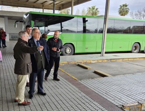 El consejero de Infraestructuras avanza que la Junta trabaja en la licitación del servicio de gestión y explotación de nueve estaciones de autobuses