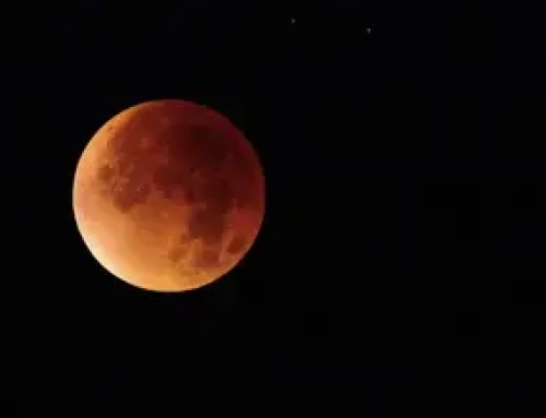 El cielo de marzo nos trae un eclipse de Luna, otro de Sol y nos regala la primavera