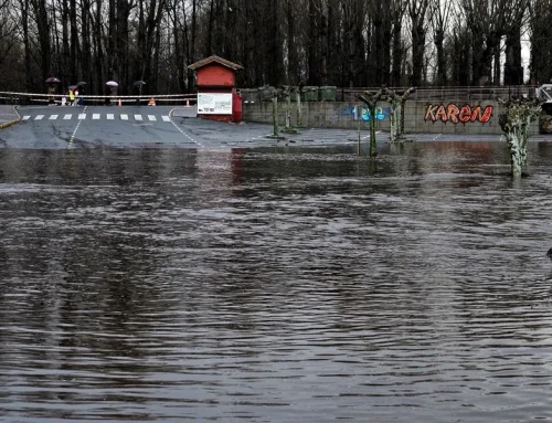 La borrasca Jana se debilita, pero las intensas lluvias desbordan numerosos cauces