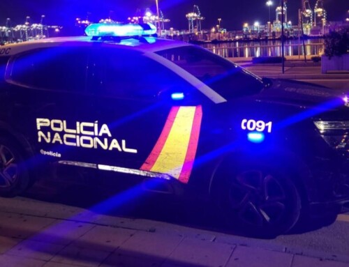 Detenidos tres menores por la muerte de una educadora en un piso tutelado en Badajoz